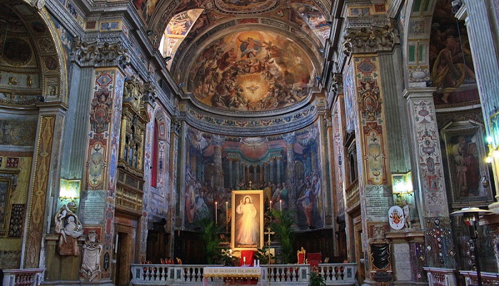 Церковь в Риме