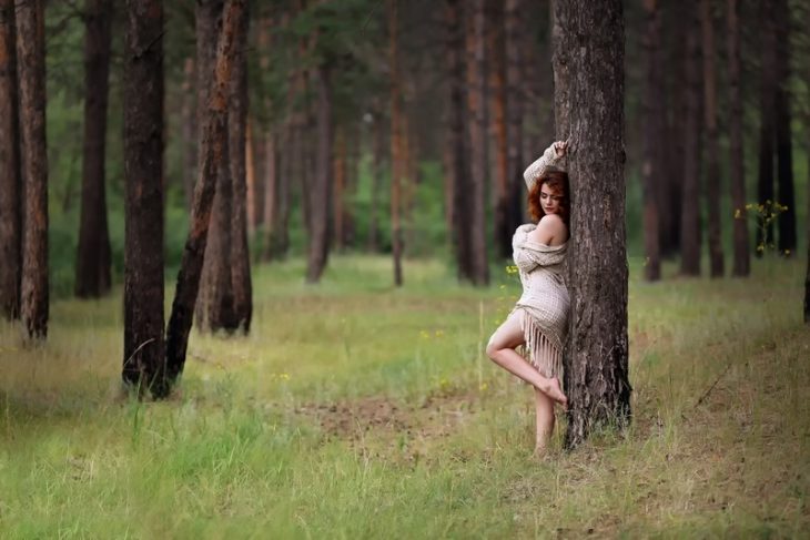 Обворожительные девушки в лесу, 30 снимков