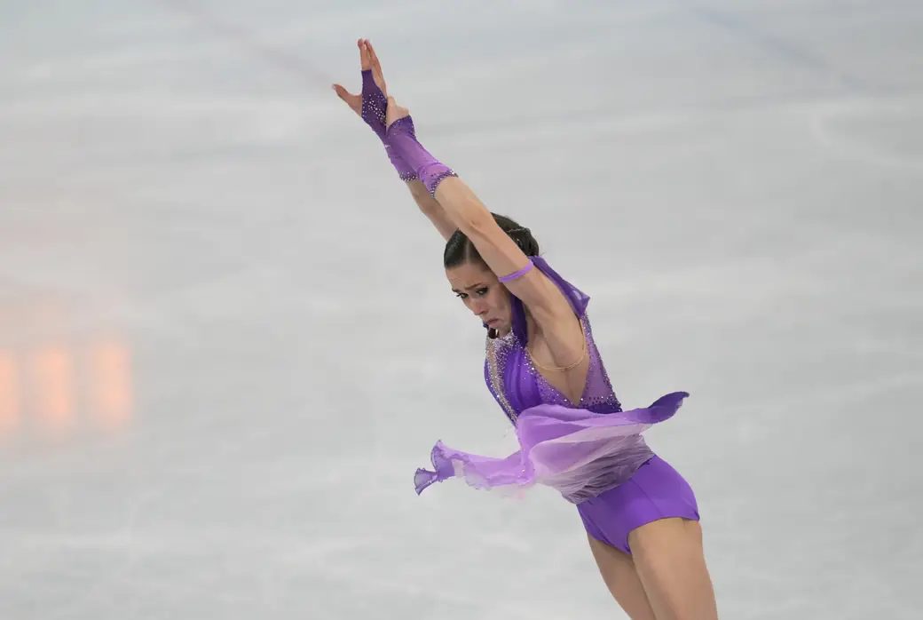 Rolling on the Ice: Funniest Photos of Figure Skaters