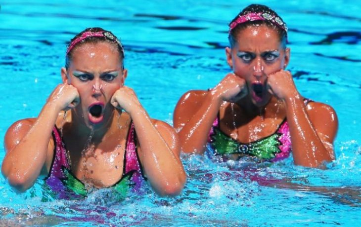 Synchronized Swim Fun: A Collection of Hilarious Photos