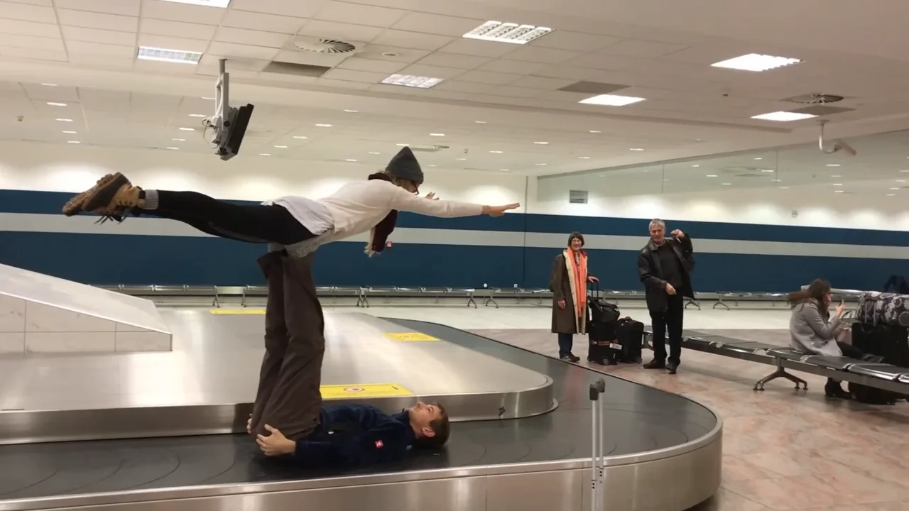 Terminal Laughs 25 Hilarious Airport Moments Caught On Camera Page